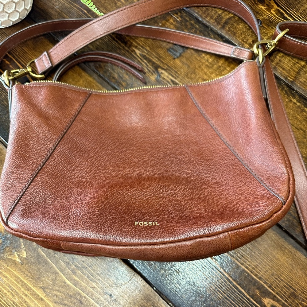 Fossil Brown Leather Skylar Crossbody or Shoulder Bag